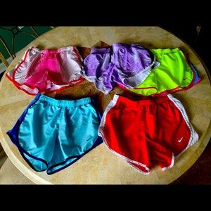 Girls Nike tempo dry fit shorts lot size youth med
